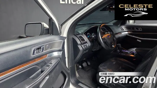 FORD 2.3 Limited 4WD 2016 — photo 13 sur 37
