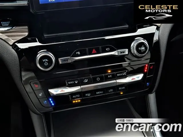 FORD 62.3 Limited 4WD 2023 — photo 15 sur 26