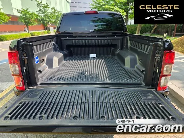 FORD 32.0 2022 — photo 6 sur 13