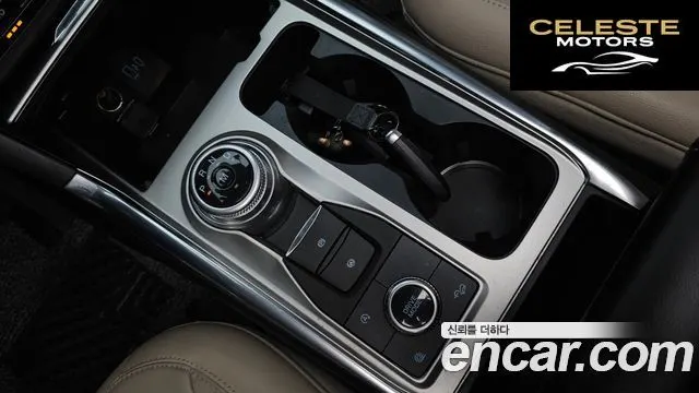 FORD 62.3 Limited 4WD 2020 — photo 11 sur 33