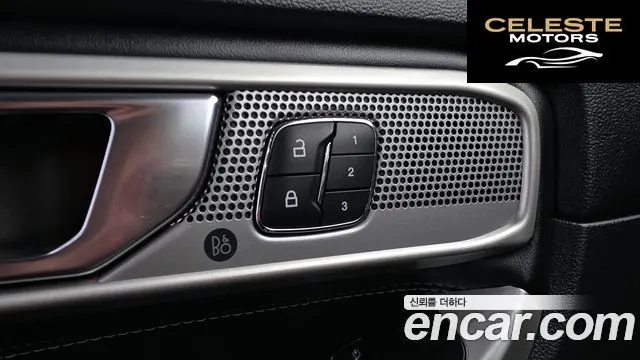 FORD 62.3 Limited 4WD 2020 — photo 37 sur 40