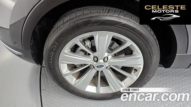 FORD 2.3 Limited 4WD 2019 — photo 5 sur 32