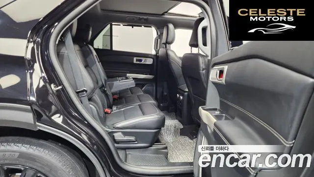 FORD 62.3 Limited 4WD 2021 — photo 18 sur 32
