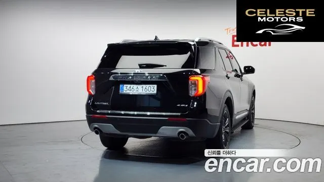 FORD 62.3 Limited 4WD 2021 — photo 4 sur 32