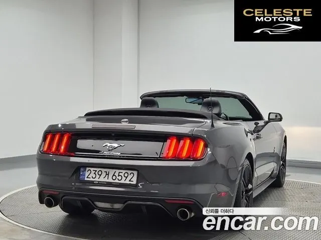 FORD Cabriolet 2017 — photo 4 sur 24