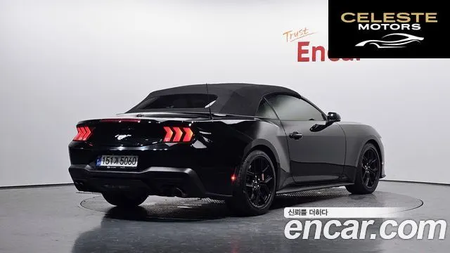 FORD 72.3 Premium Cabriolet 2024 — photo 1 sur 30