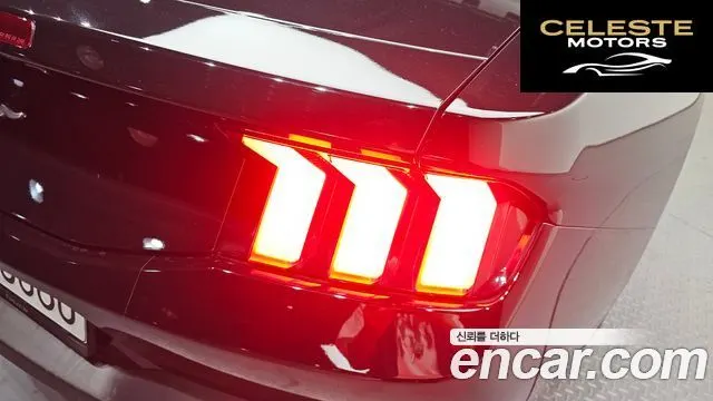 FORD 72.3 Premium Cabriolet 2024 — photo 8 sur 30