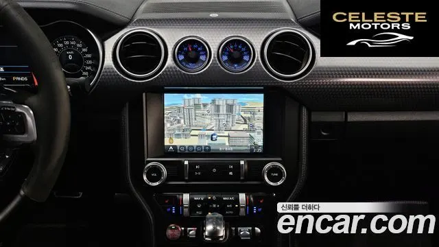 FORD Cabriolet 2019 — photo 21 sur 30