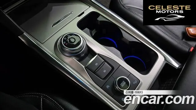 FORD 62.3 Limited 4WD 2021 — photo 12 sur 32