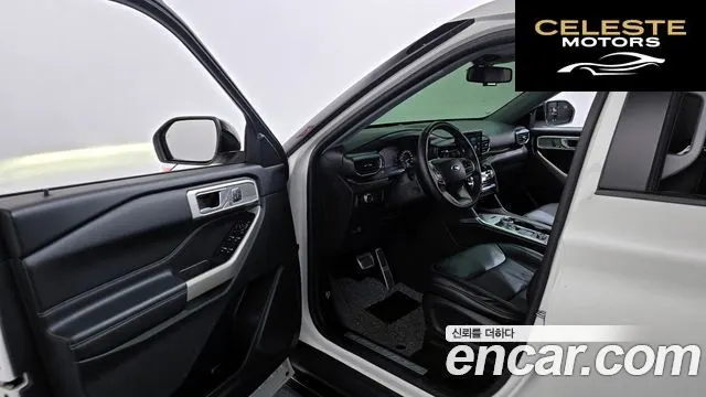 FORD 62.3 Limited 4WD 2021 — photo 13 sur 32