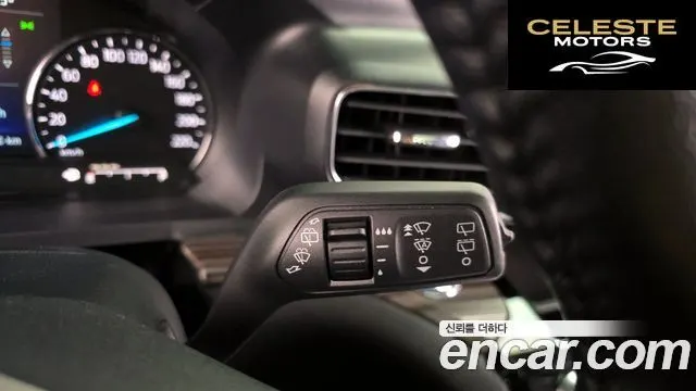 FORD 62.3 Limited 4WD 2021 — photo 26 sur 32