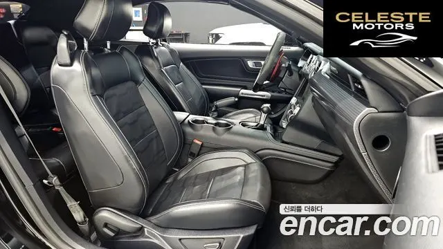 FORD Cabriolet 2019 — photo 16 sur 30