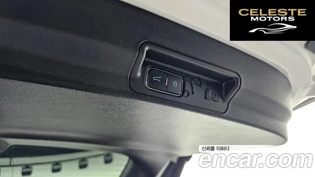 FORD 62.3 Limited 4WD 2023 — photo 22 sur 30