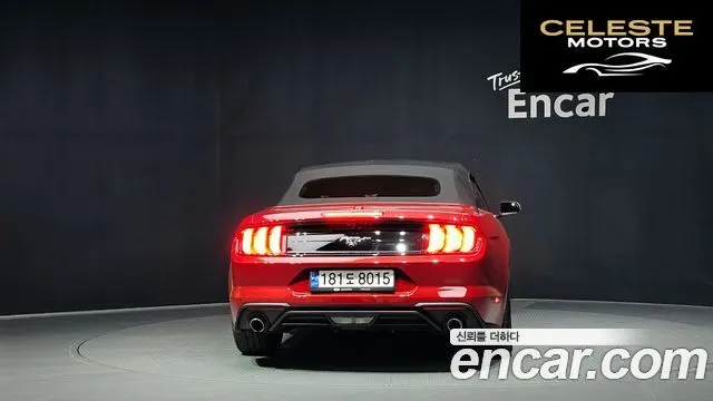 FORD Cabriolet 2023 — photo 32 sur 35