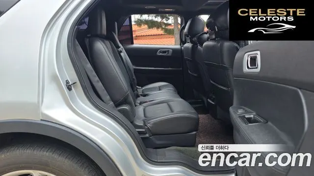 FORD 3.5 Limited 4WD 2013 — photo 18 sur 32