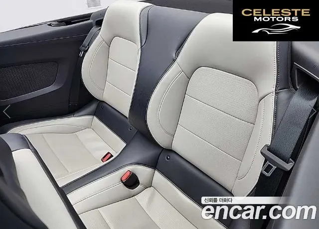 FORD 75.0 GT Premium Cabriolet 2024 — photo 12 sur 25