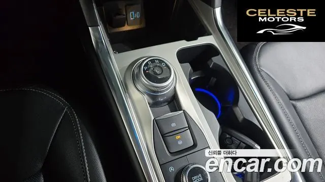 FORD 62.3 Limited 4WD 2021 — photo 12 sur 30