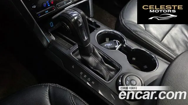 FORD 2.3 Limited 4WD 2019 — photo 12 sur 35