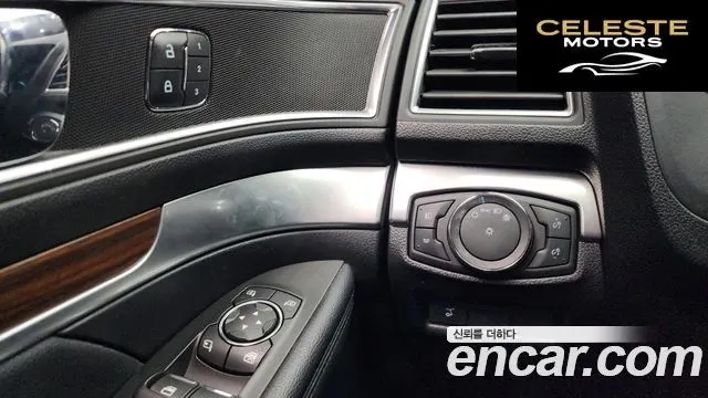 FORD 2.3 Limited 4WD 2017 — photo 29 sur 36