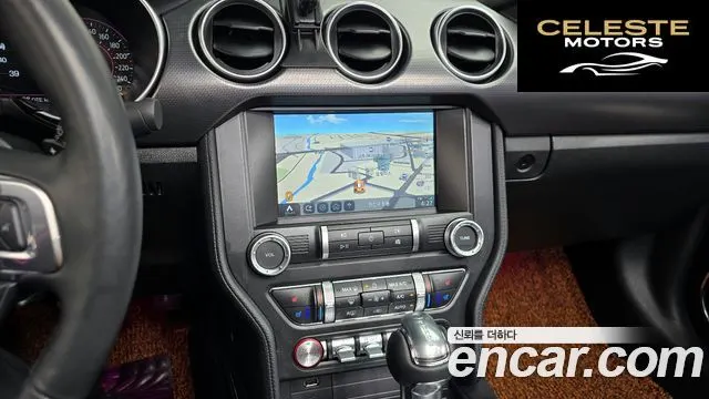 FORD Cabriolet 2020 — photo 17 sur 36
