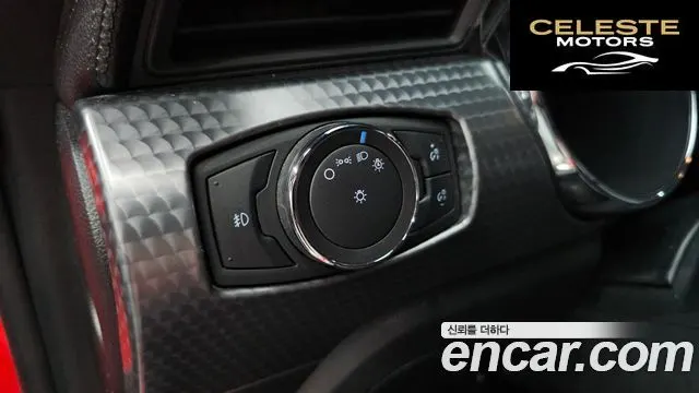 FORD Coupé 2015 — photo 19 sur 20