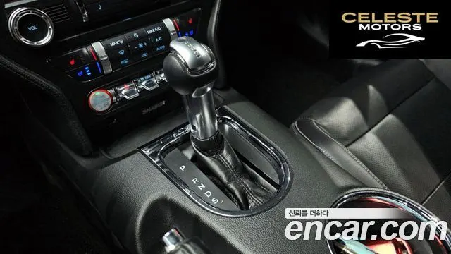 FORD Coupé 2015 — photo 9 sur 20