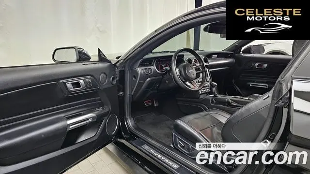 FORD Coupé 2019 — photo 10 sur 20