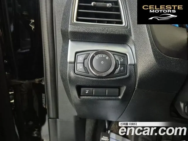 FORD 2.3 Limited 4WD 2017 — photo 17 sur 25
