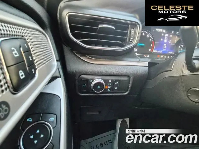 FORD 62.3 Limited 4WD 2021 — photo 11 sur 26
