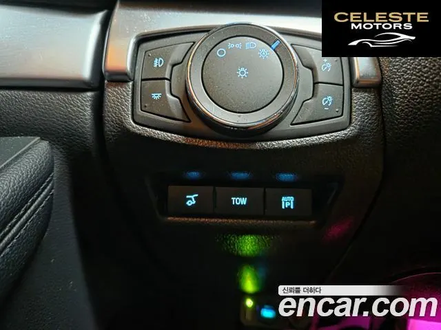 FORD 3.5 Limited 4WD 2018 — photo 13 sur 26