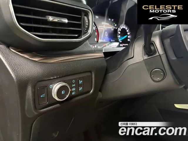FORD 62.3 Limited 4WD 2020 — photo 13 sur 24
