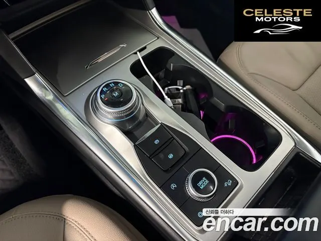 FORD 62.3 Limited 4WD 2020 — photo 9 sur 24