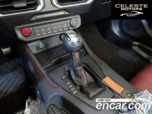 FORD 72.3 Premium Cabriolet 2024 — photo 16 sur 26