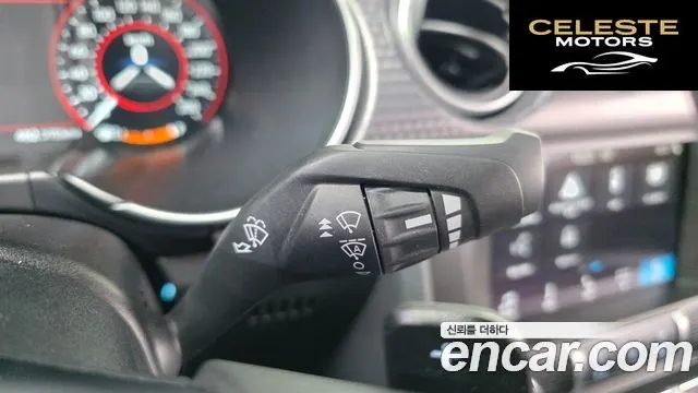 FORD Coupé 2019 — photo 28 sur 36