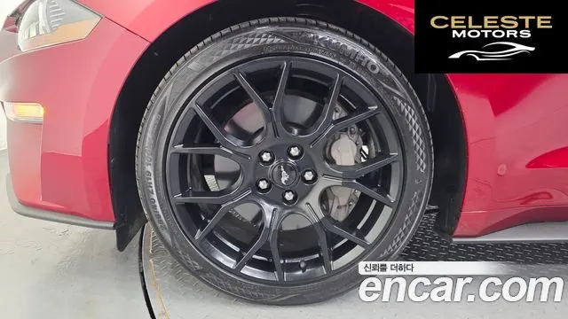 FORD Coupé 2019 — photo 5 sur 36