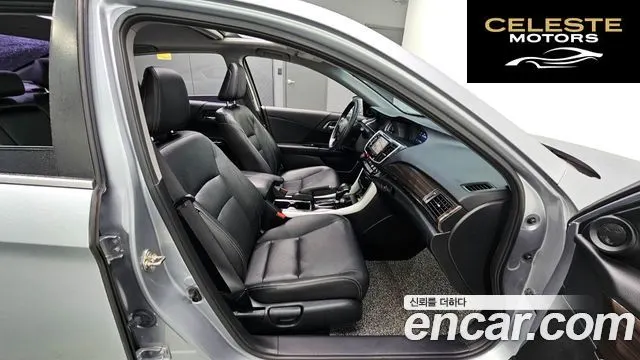 HONDA 2.4 2017 — photo 12 sur 20