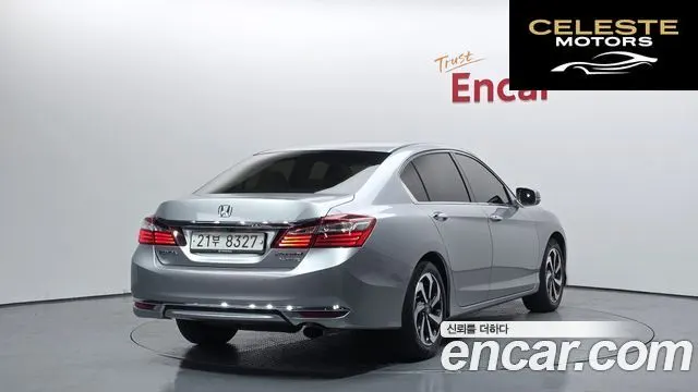 HONDA 2.4 2017 — photo 2 sur 20