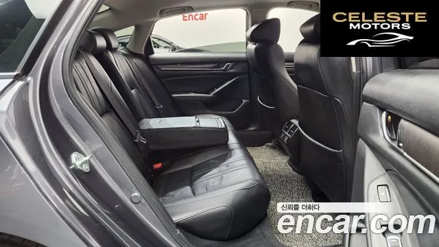 HONDA 102.0 HighTouring 2021 — photo 12 sur 26
