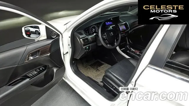 HONDA 2.4 2016 — photo 11 sur 20