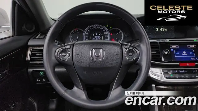 HONDA 2.4 2015 — photo 13 sur 26