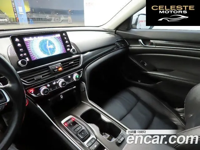 HONDA 102.0 HighTouring 2019 — photo 11 sur 26