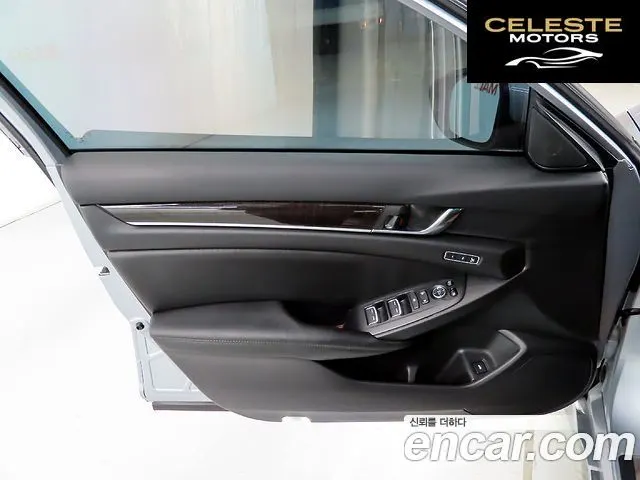 HONDA 102.0 HighTouring 2019 — photo 14 sur 26