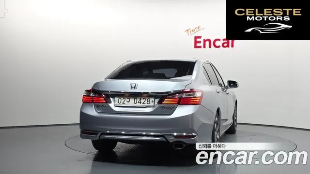 HONDA 2.4 2016 — photo 4 sur 20