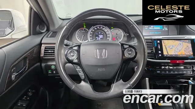HONDA 2.4 2017 — photo 13 sur 20