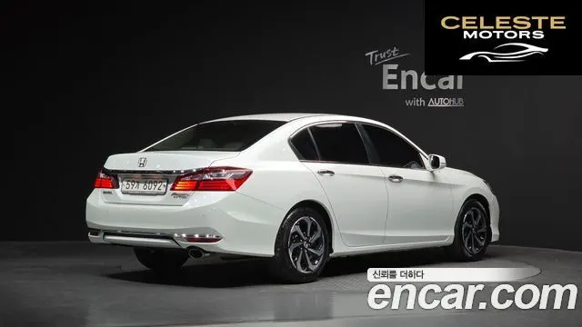 HONDA 2.4 2017 — photo 2 sur 20