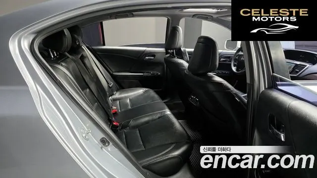 HONDA 2.4 2017 — photo 12 sur 20