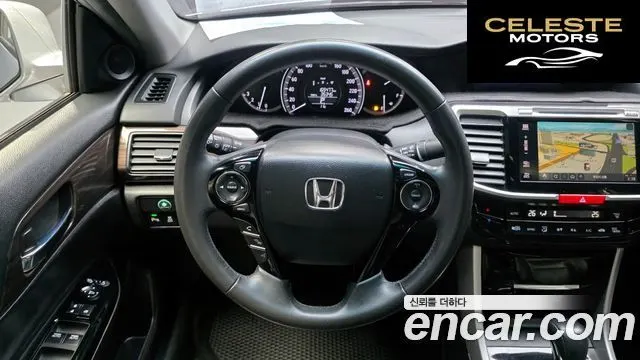 HONDA 2.4 2017 — photo 13 sur 20