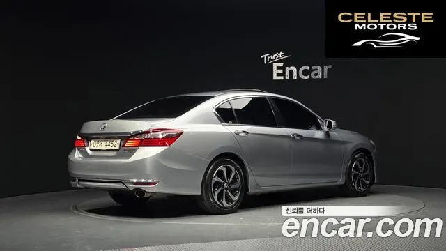 HONDA 2.4 2017 — photo 2 sur 20