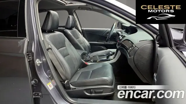 HONDA 3.5 2013 — photo 11 sur 26