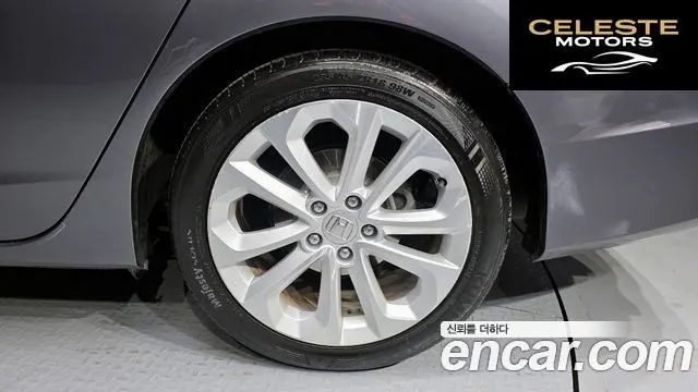 HONDA 3.5 2013 — photo 5 sur 26